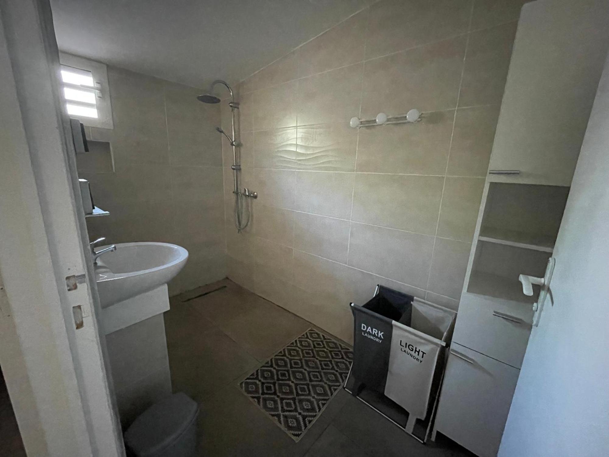 Casa Valencia, Proche De Toutes Commodites Saint Pierre Exterior photo
